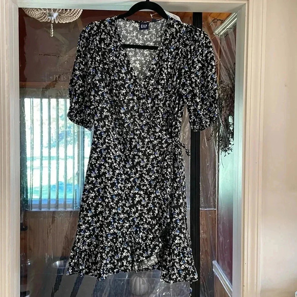 Gap, Floral Mini Wrap Dress, Sz Small Petite, NWT - Picture 1 of 5